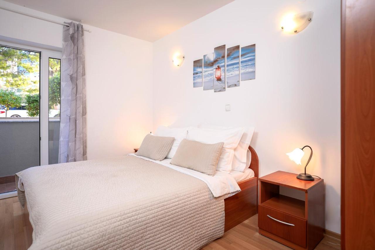 Villa Dalmatia Apartments Бол Екстериор снимка