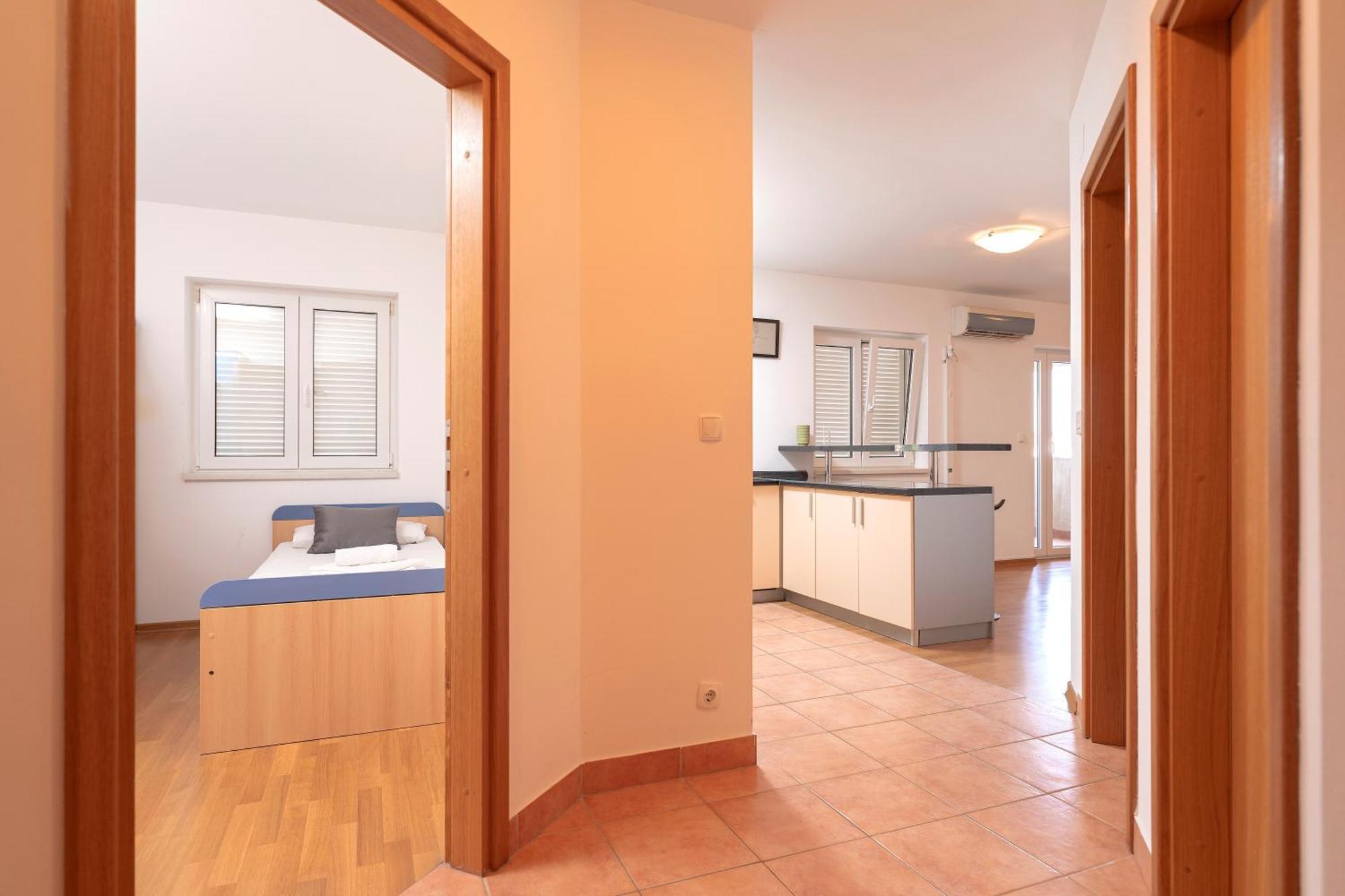 Villa Dalmatia Apartments Бол Екстериор снимка