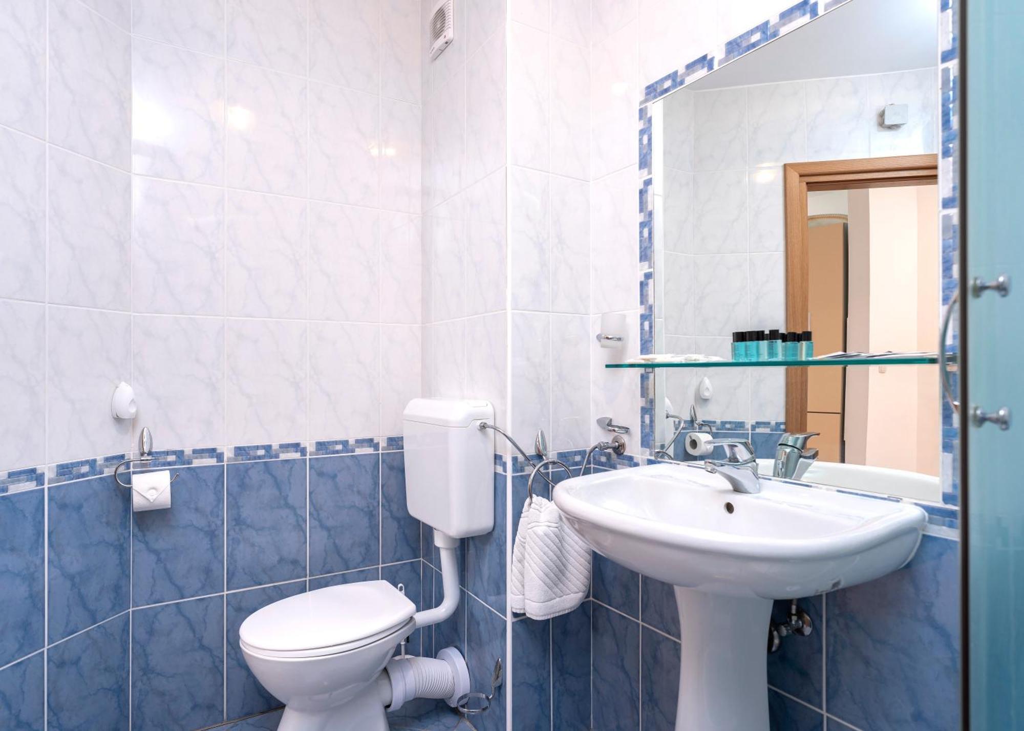 Villa Dalmatia Apartments Бол Екстериор снимка