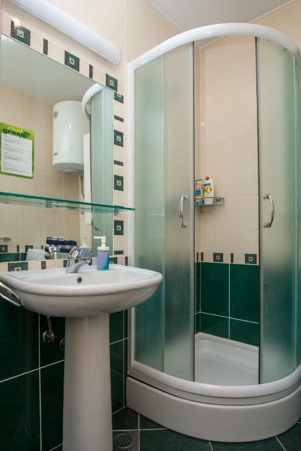 Villa Dalmatia Apartments Бол Екстериор снимка